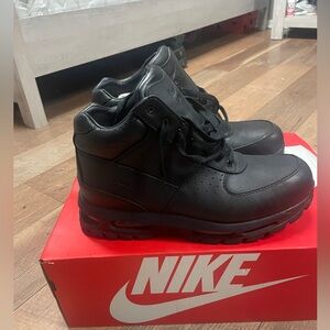 Nike black boots